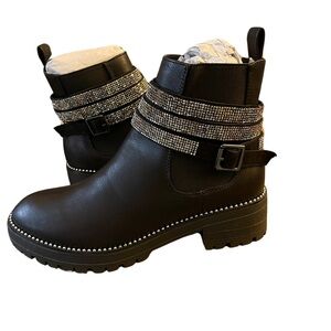 New Steve Madden black rhinestone detail black boots sz 5.5m $109